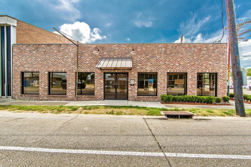 1236 Barrow St, Houma, LA, 70360-6300 | Card Image