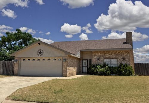 1209 Burchill Dr, Midland, TX, 79703-6912 | Card Image