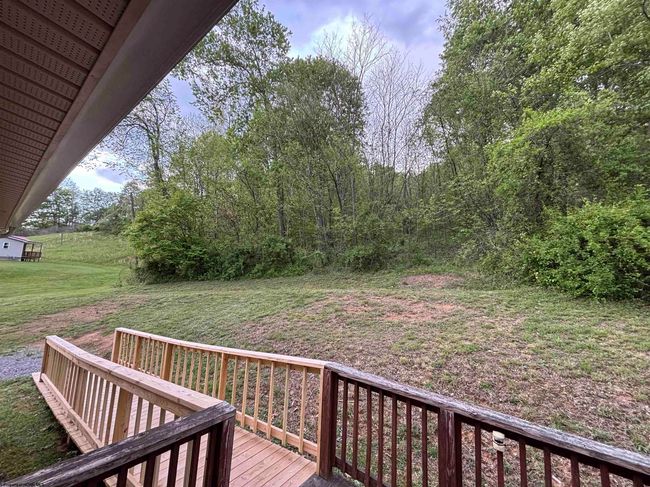 430 Bingamon Rd, House other with 3 bedrooms, 2 bathrooms and 3 parking in Worthington WV | Image 25