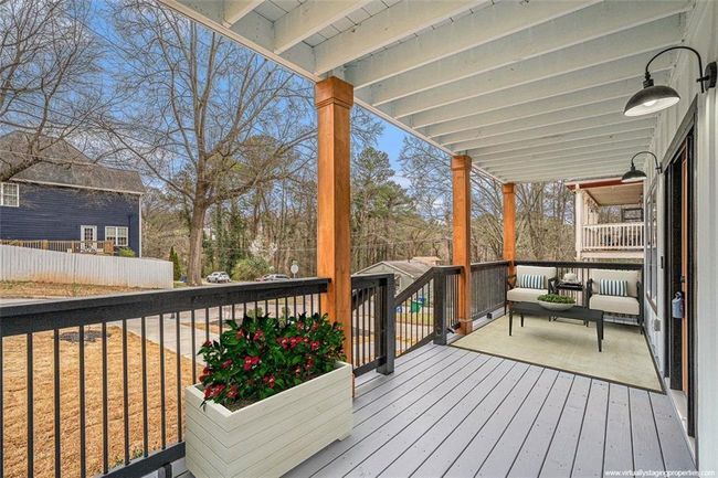 490 Third Ave, House other with 5 bedrooms, 4 bathrooms and 5 parking in Scottdale GA | Image 4