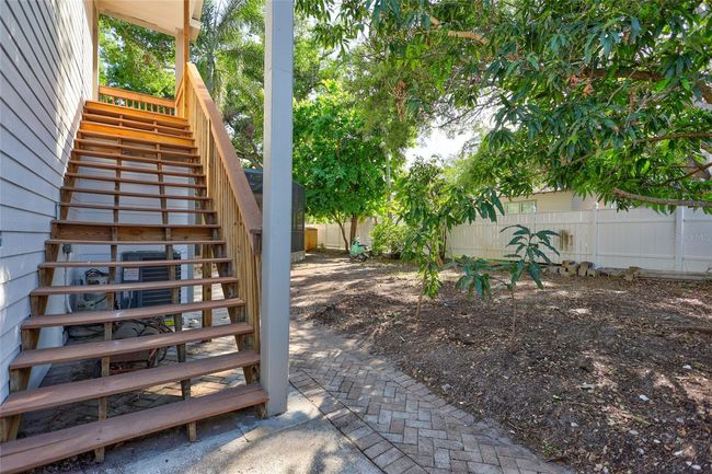 737 25 Th Ave N, House other with 4 bedrooms, 3 bathrooms and null parking in ST PETERSBURG FL | Image 51