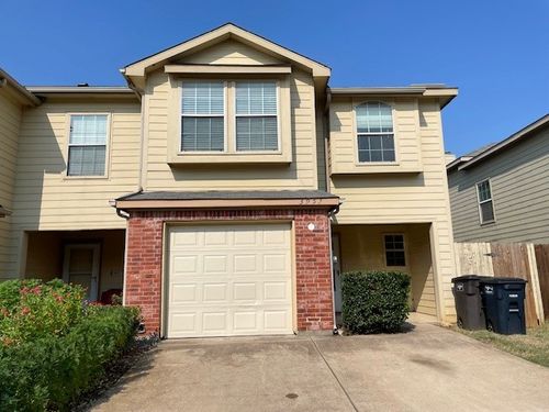 3953 Vista Mar Dr, Euless, TX, 76040-3460 | Card Image
