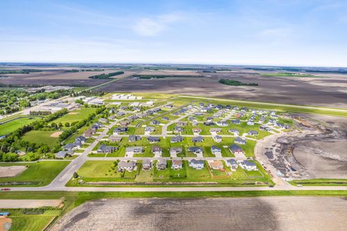 497 Prairie Pkwy, Kindred, ND, 58051 | Card Image