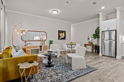 1112-865 Limmer Loop, Hutto, TX, 78634 | Card Image