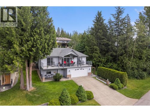 6-2592 Alpen Paradies Rd, Blind Bay, BC, V0E1H1 | Card Image