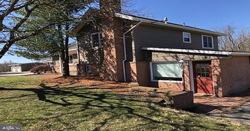 21680 Leitersburg Pike, HAGERSTOWN, MD, 21742-4929 | Card Image