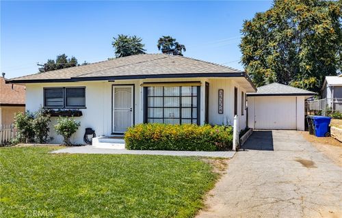 35354 Avenue A, Yucaipa, CA, 92399-4472 | Card Image