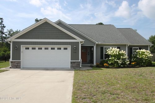 218 Patriot Dr, Newport, NC, 28570-0329 | Card Image
