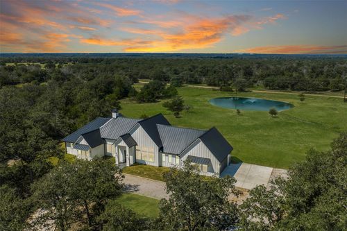 224 Sadie Ln, Round Top, TX, 78954-5350 | Card Image