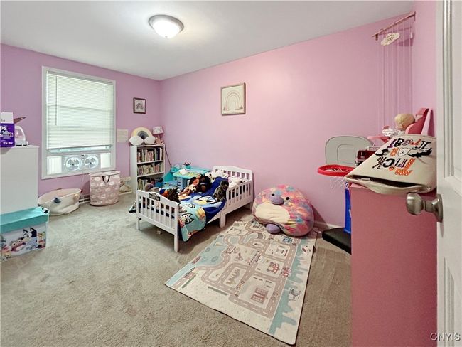 8304 Radian Path, House other with 3 bedrooms, 2 bathrooms and null parking in Baldwinsville NY | Image 8