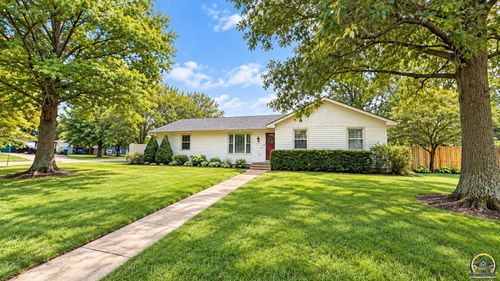 4321 Se 23rd Ter, Tecumseh, KS, 66542-9409 | Card Image