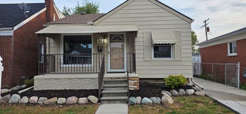 882 Mill St, Lincoln Park, MI, 48146-2738 | Card Image