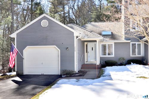 228-228 Castlewood Dr, Bloomfield, CT, 06002-1370 | Card Image