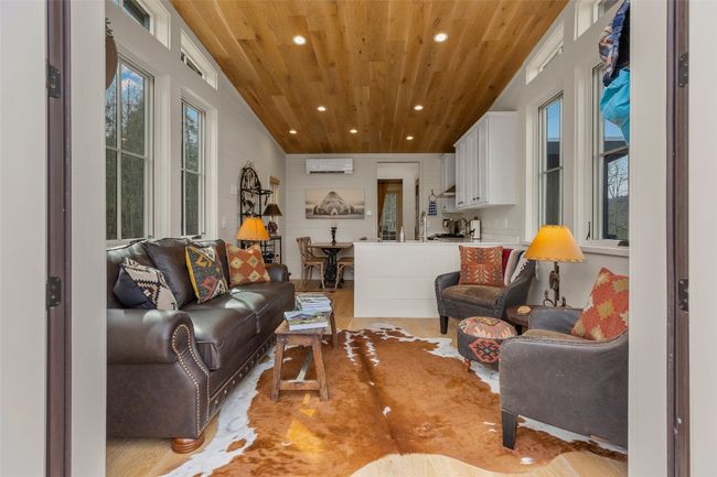111 Moonstone Loop, House other with 2 bedrooms, 2 bathrooms and null parking in Highlands NC | Image 4
