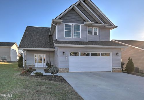 201 Gunners Way, Gray, TN, 37615-4420 | Card Image