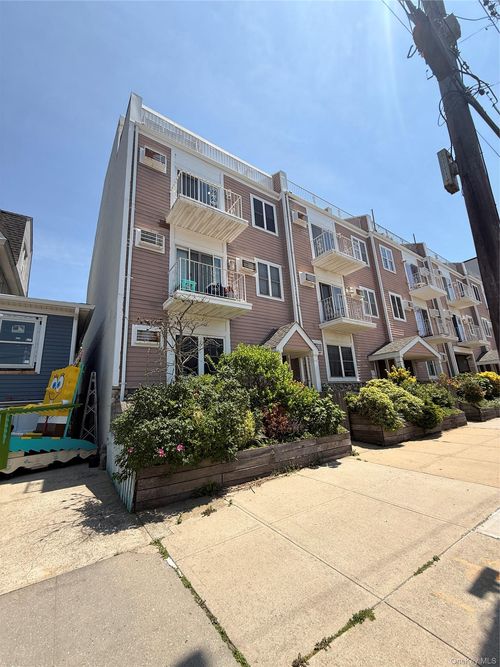 1a-138 Beach 92nd St, Rockaway Beach, NY, 11693-1692 | Card Image