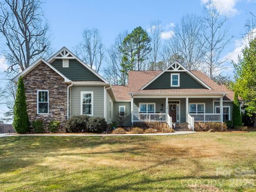 76 Ledgestone Dr, Fairview, NC, 28730-7100 | Card Image