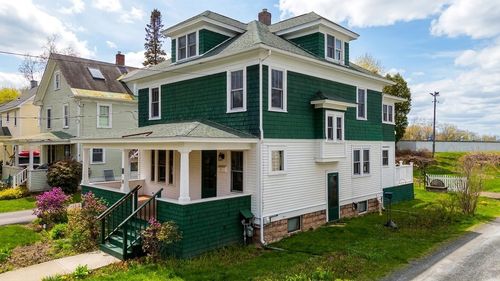 25 University Ter, Burlington, VT, 05401-3527 | Card Image