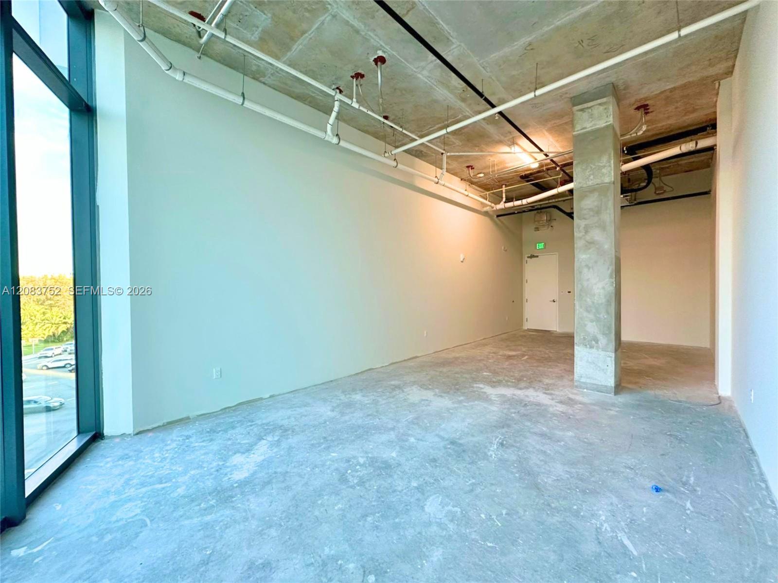 Commercial Sale in Aventura 2