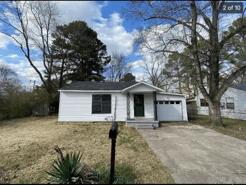 103 Central Ave, Jacksonville, AR, 72076-6134 | Card Image