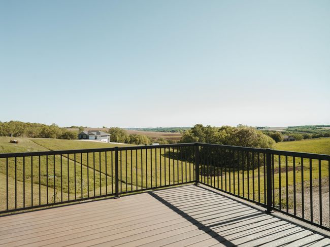 247 Franzen Ridge Rd, Townhouse with 2 bedrooms, 2 bathrooms and null parking in Elkader IA | Image 41