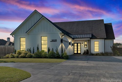 2029 Garrett Farms Row, Shreveport, LA, 71106-2572 | Card Image