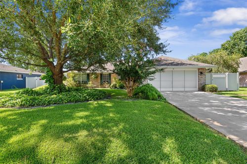 18 Woodston Ln, PALM COAST, FL, 32164-7904 | Card Image