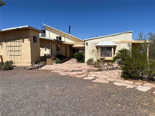 3661 W Abrigo Dr, Golden Valley, AZ, 86413-7505 | Card Image