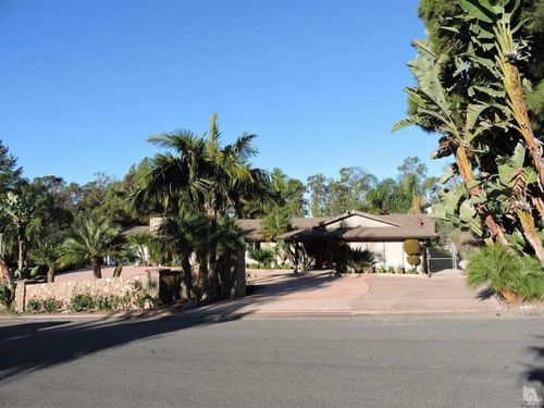 1891 Ramona Dr, Camarillo, CA, 93010 | Card Image
