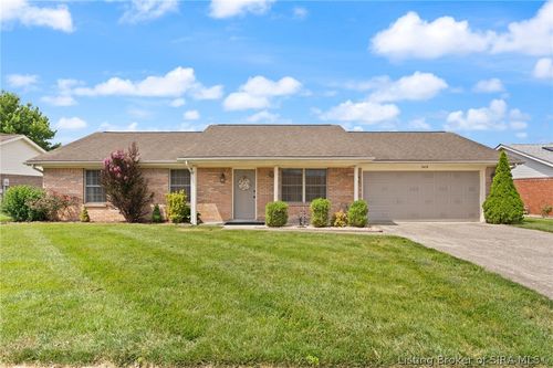 3419 Christopher Trl, Jeffersonville, IN, 47130-8022 | Card Image