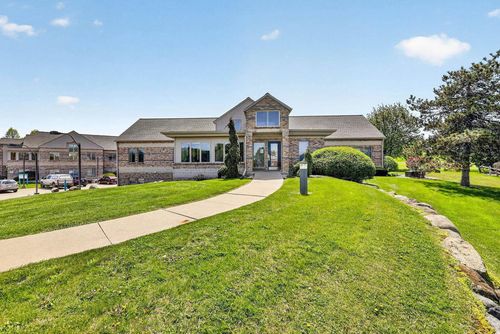 602 Pleasant Oak Dr, Oregon, WI, 53575-3282 | Card Image