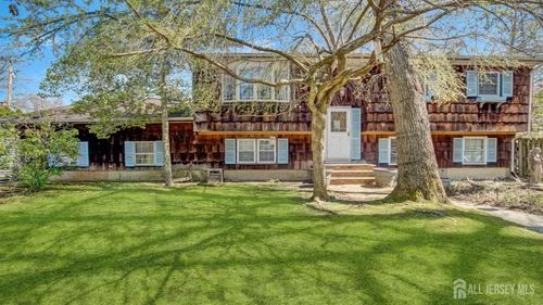 1 S Shore Blvd, Monroe, NJ, 08831-2102 | Card Image