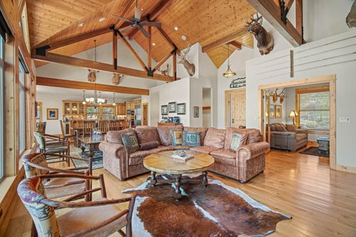 56689 Dancing Rock Loop, Bend, OR, 97707 | Card Image