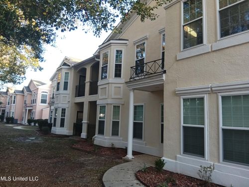 apt-806-2252 Beach Dr, Gulfport, MS, 39507-1650 | Card Image