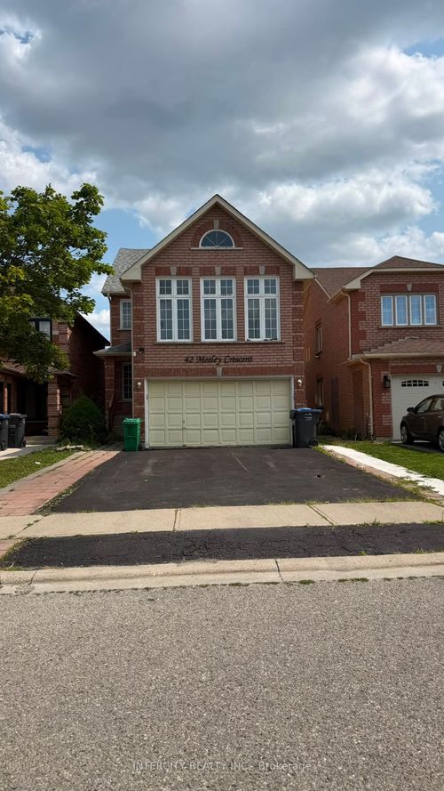 42 Mosley Cres, Brampton, ON, L6Y5C8 | Card Image