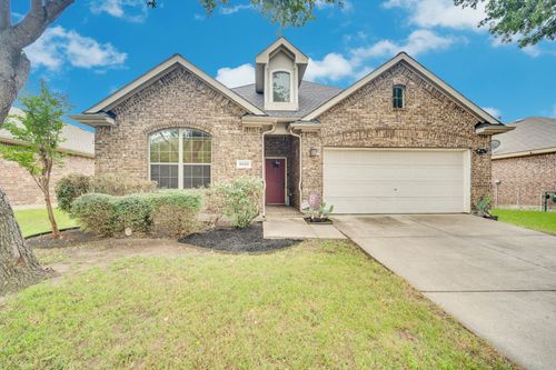 1020 Lake Hollow Dr, Little Elm, TX, 75068-8410 | Card Image