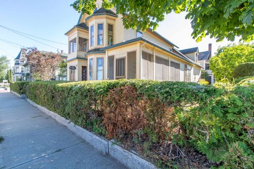 58 2nd St, Newport, VT, 05855-2178 | Card Image