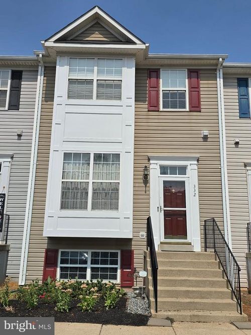 332 Snyder Ln, CULPEPER, VA, 22701-2023 | Card Image