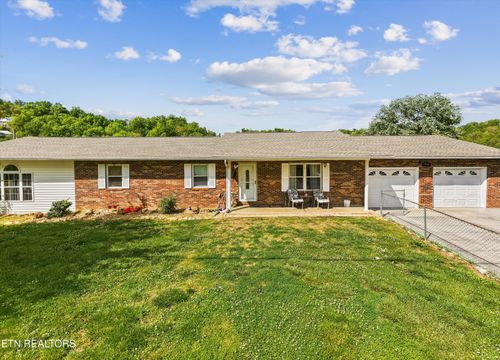 354 Apple Valley Rd, Sevierville, TN, 37862 | Card Image