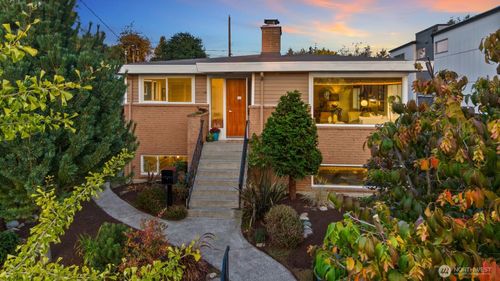6024 48th Ave Sw, Seattle, WA, 98136-1322 | Card Image