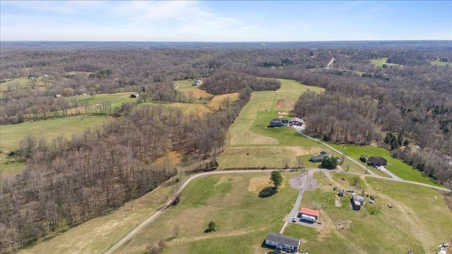 650 Wall Rd, House other with 3 bedrooms, 2 bathrooms and 2 parking in Cunningham TN | Image 36