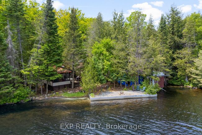 1061-A Centennial Lake Rd, House other with 2 bedrooms, 1 bathrooms and 3 parking in Calabogie ON | Image 6