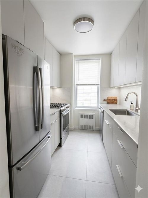 4e-1200 Gravesend Neck Road, Brooklyn, NY, 11229 | Card Image