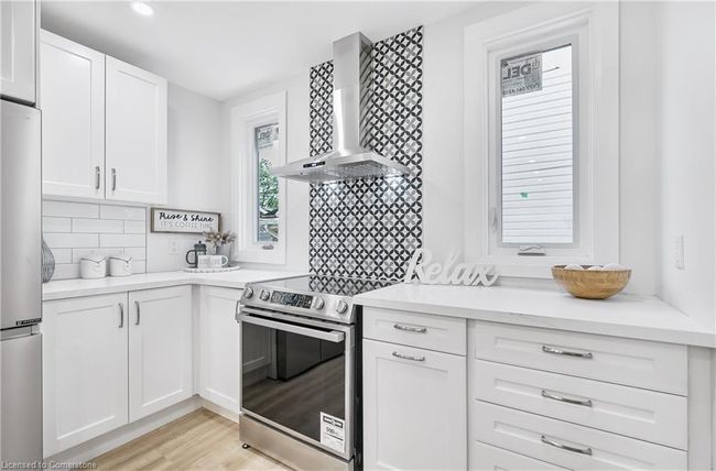 10 Comet Ave, House other with 5 bedrooms, 3 bathrooms and 1 parking in Hamilton ON | Image 11