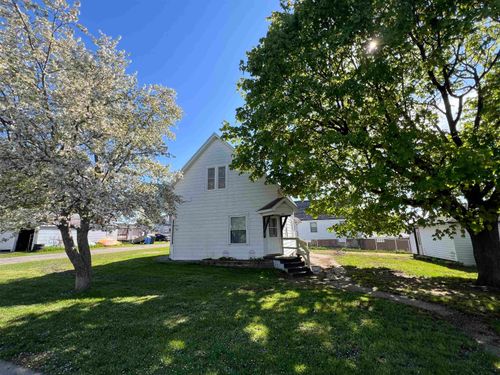 209 Volk Street, Portage, WI, 53901 | Card Image