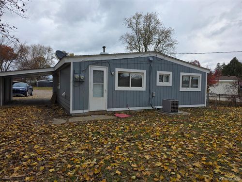 261 Spring Park, Walled Lake, MI, 48390-3049 | Card Image