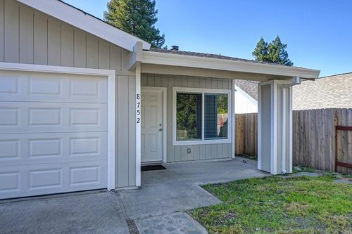 8752 Mellowdawn Way, Orangevale, CA, 95662 | Card Image