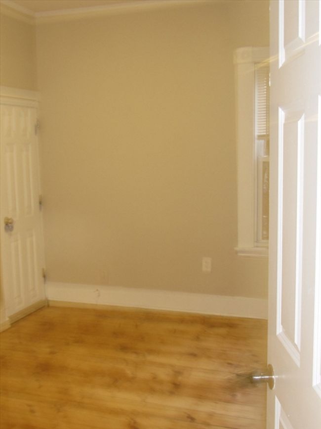 APT-3 - 2 Sturgis St, Condo with 3 bedrooms, 1 bathrooms and null parking in Worcester MA | Image 15