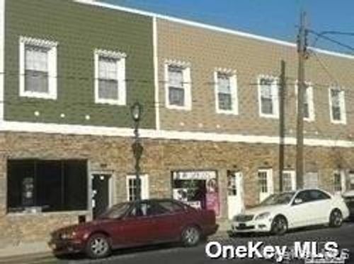 4-839 Merrick Road, Hempstead, NY, 11510 | Card Image