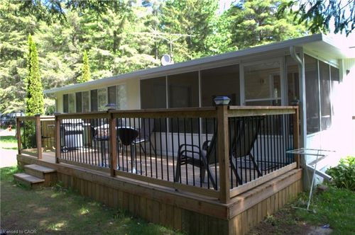 58-673 Brant Waterloo Rd, Ayr, ON, N0B1E0 | Card Image